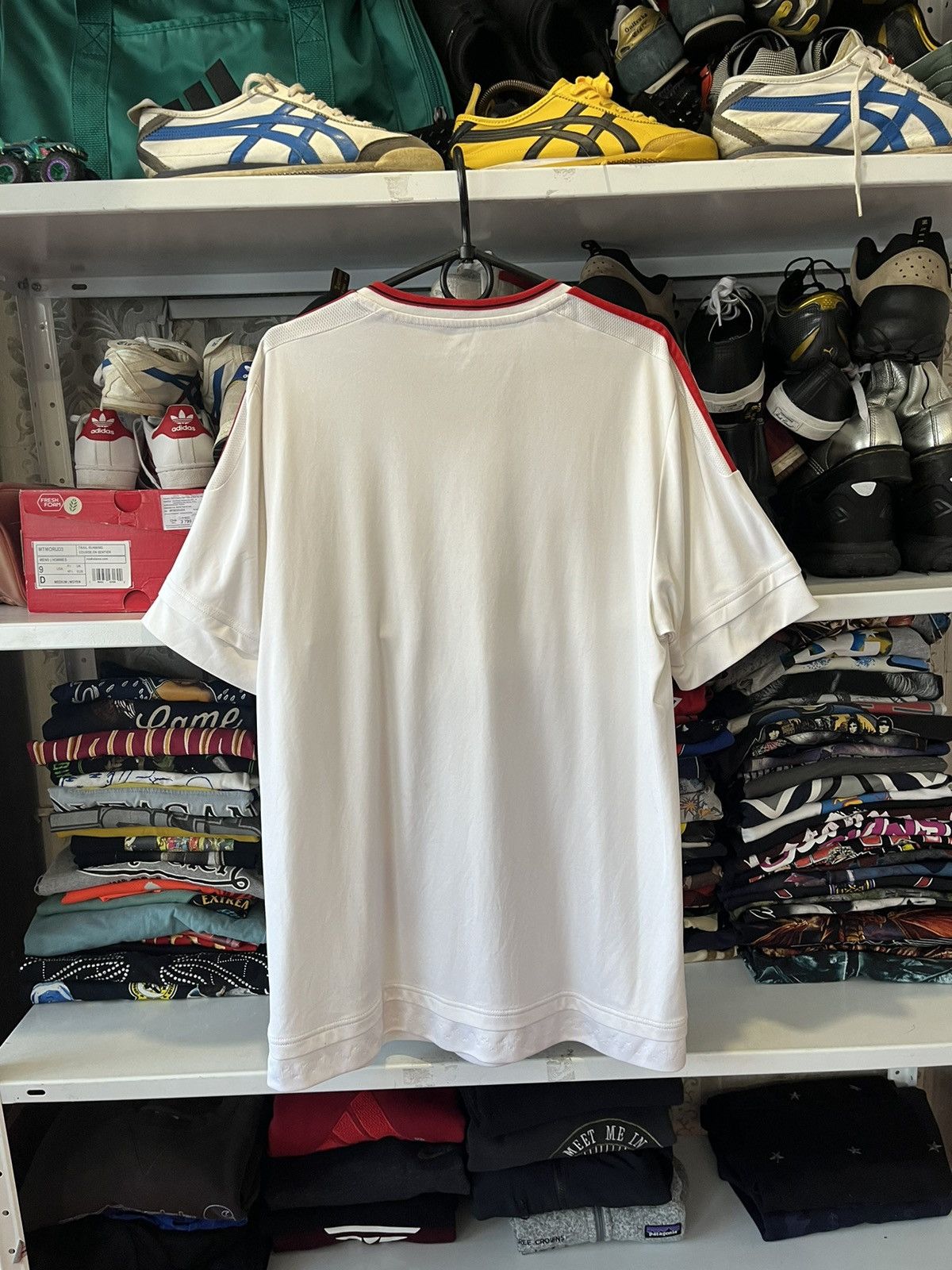 Nike Adult Adidas Manchester United Jersey 2015\16 Size US L / EU 52-54 / 3 - 7 Thumbnail
