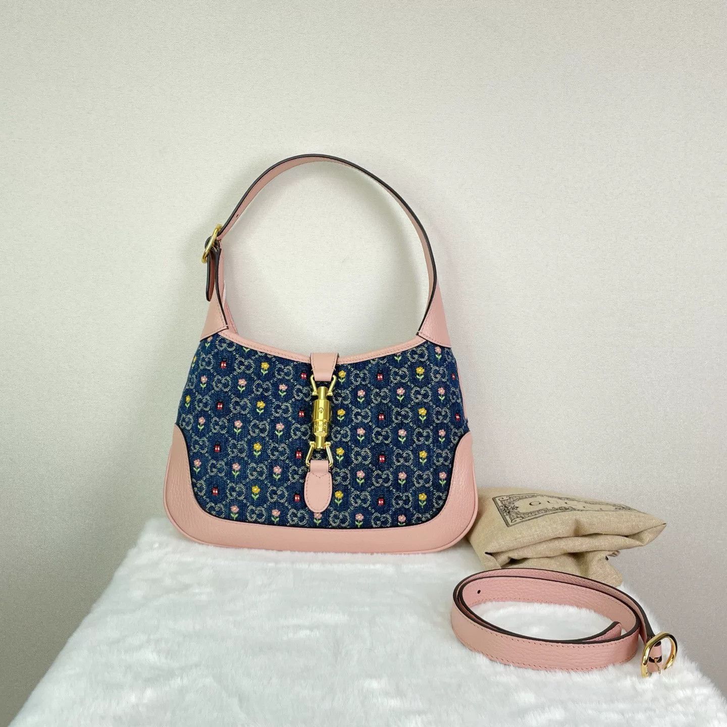 Gucci Pre-loved Bag Very good condition Size ONE SIZE - 1 Thumbnail