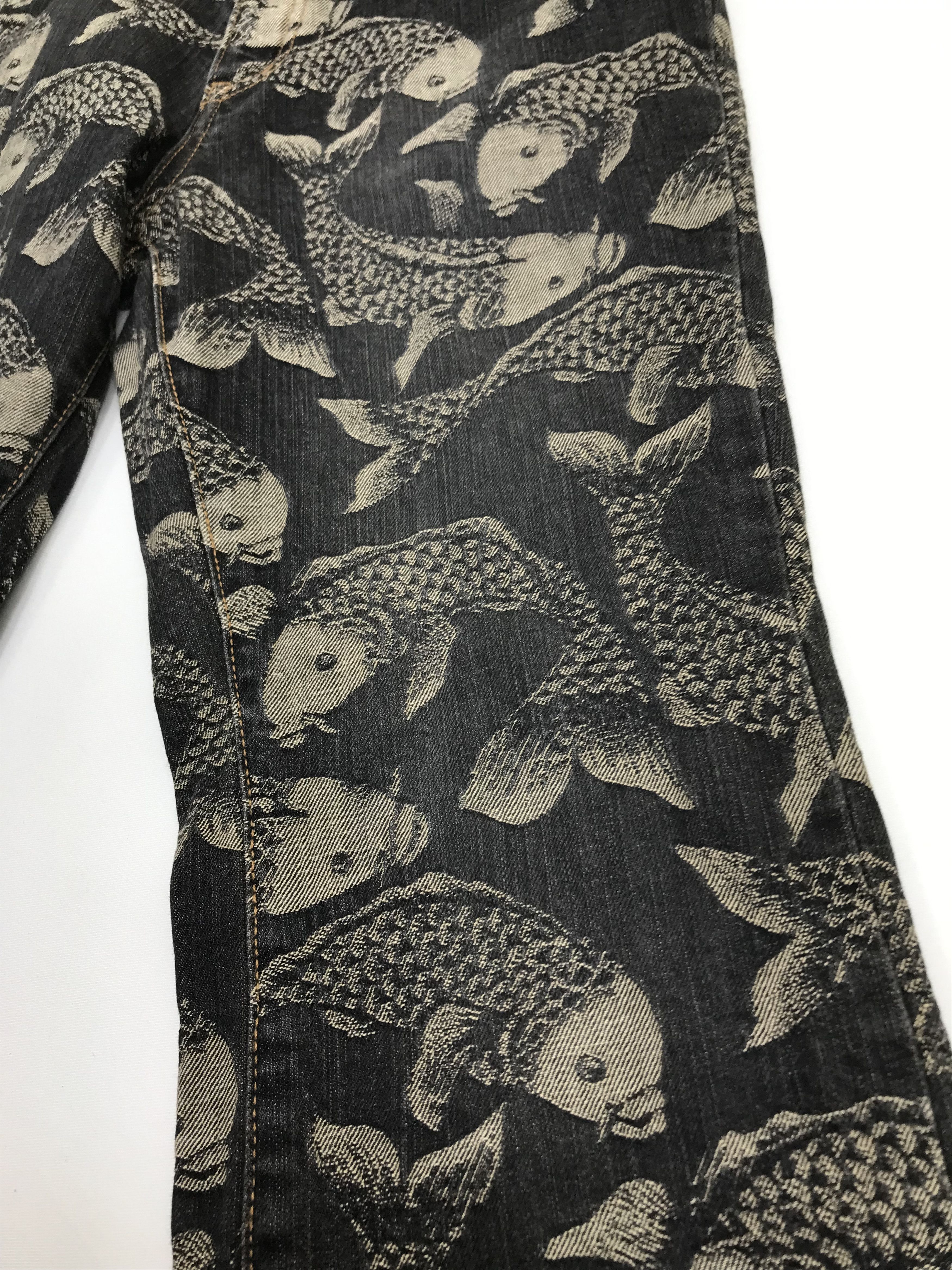 If Six Was Nine Vintage Japanese Art Embroidered Koi Fish Flare Jeans Size US 29 - 11 Thumbnail