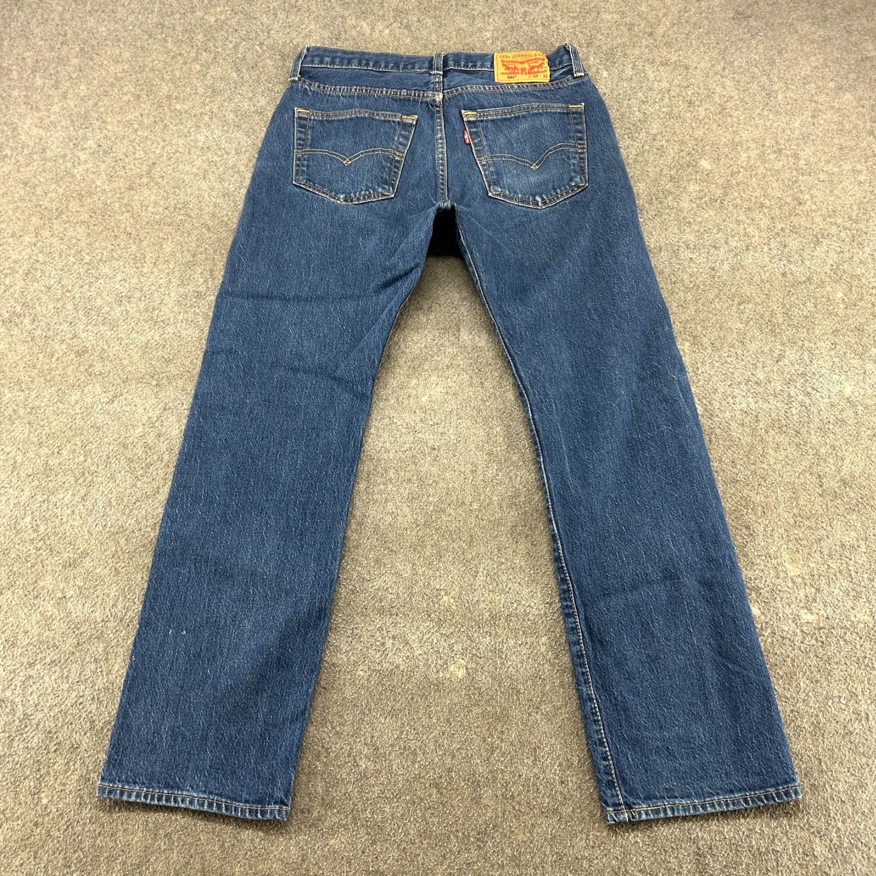 Levi's VINTAGE Levi's 501 Jeans Mens 33x32 Blue Regular Fit Medium Wash Button Fly Straight Style 5-Pocket Denim Cotton Size US 33 - 5 Thumbnail