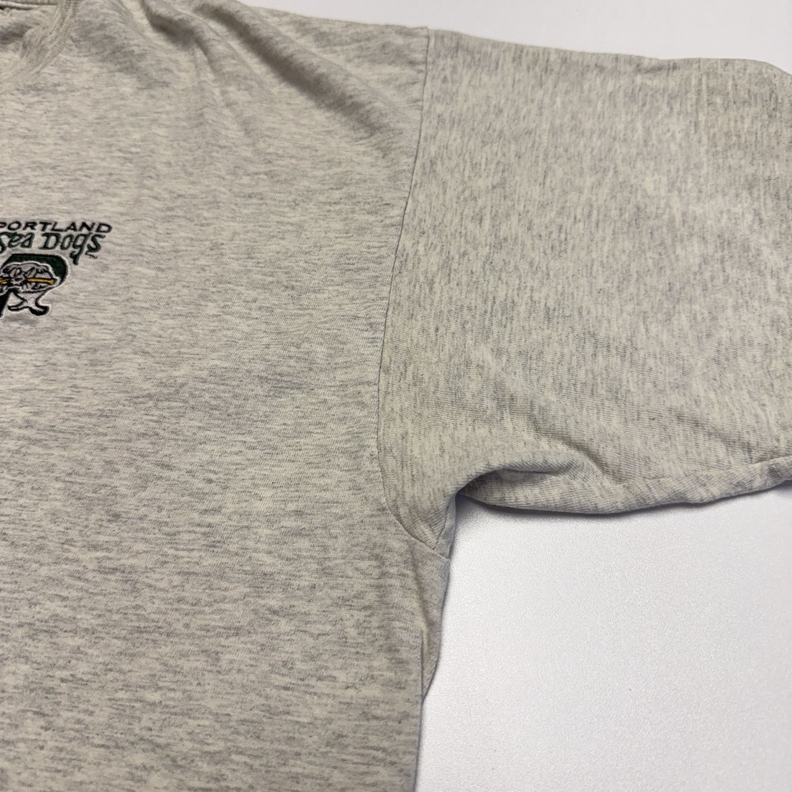 Vintage Vintage Portland Sea Dogs T Shirt Mens 2XL Gray Minor League Size US XXL / EU 58 / 5 - 4 Thumbnail