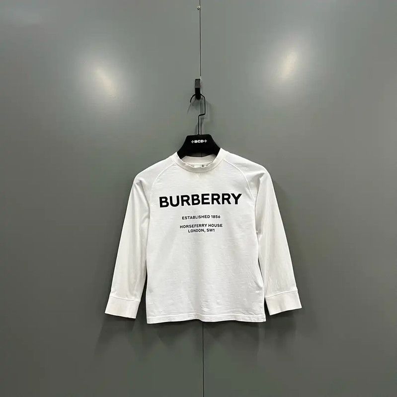 Burberry Burberry Summer White Logo Long Sleeve T-Shirt Size ONE SIZE - 1 Thumbnail