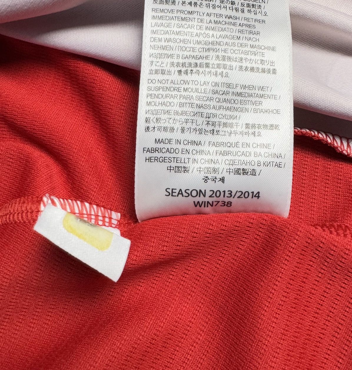 Warrior Liverpool 2013 2014 Home Football Soccer Jersey Warrior Size US M / EU 48-50 / 2 - 10 Thumbnail