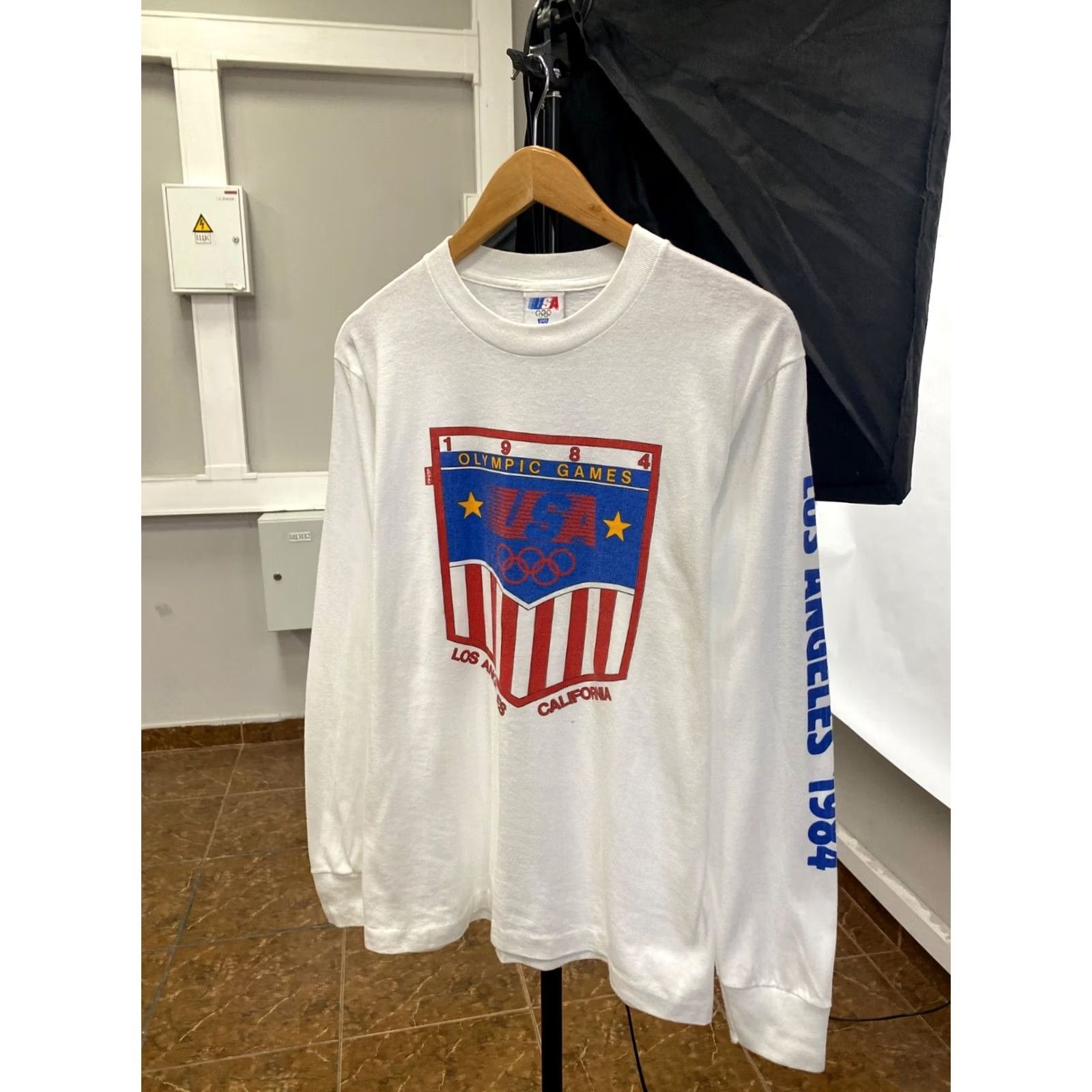 Levi's VINTAGE Levi’s Long Sleeve Shirt Mens M White California 1984 Los Angeles Olympic Games Nike Size US M / EU 48-50 / 2 - 2 Thumbnail