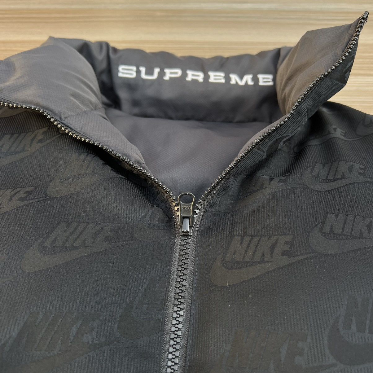 Nike × Supreme Nike x Supreme Reversible Puffer Jacket. Size US M / EU 48-50 / 2 - 13 Thumbnail