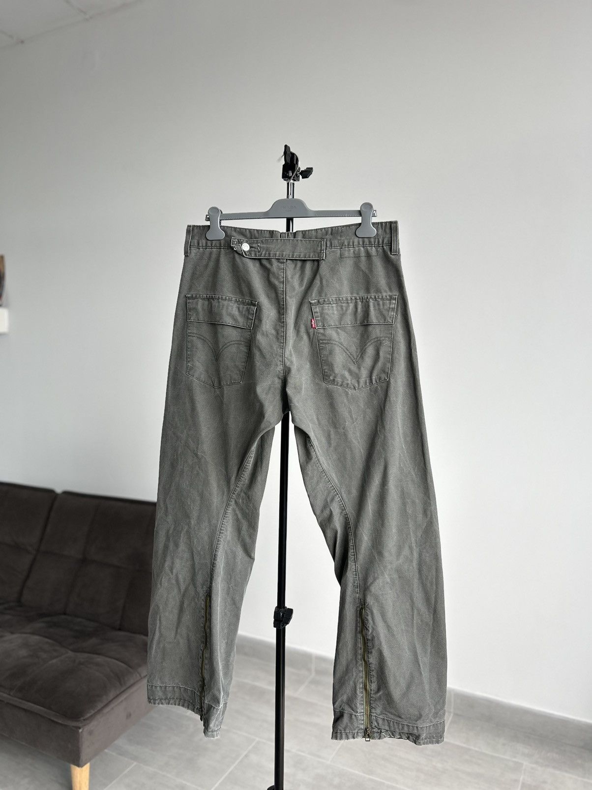 Levi's Levi’s Engineered Jeans Gray Wide Leg Zip Hem Pants W34 L34 Size US 34 / EU 50 - 1 Thumbnail