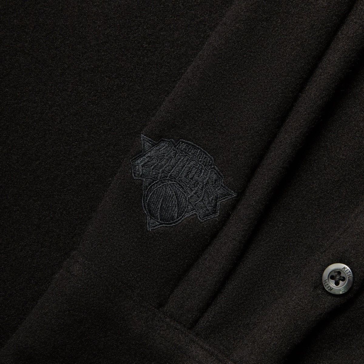Kith Kith for the New York Knicks Felted Apollo Shirt Black Sz XL Size US XL / EU 56 / 4 - 5 Thumbnail