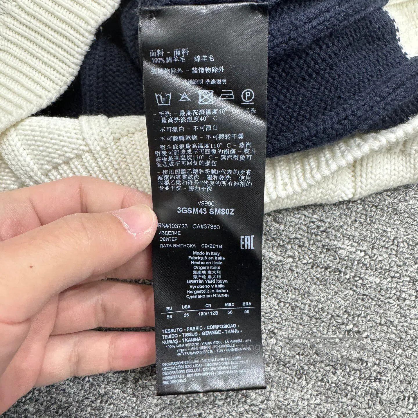 Armani Armani Embroidered letter wool knit sweater| Size US 40 / EU 56 - 4 Thumbnail