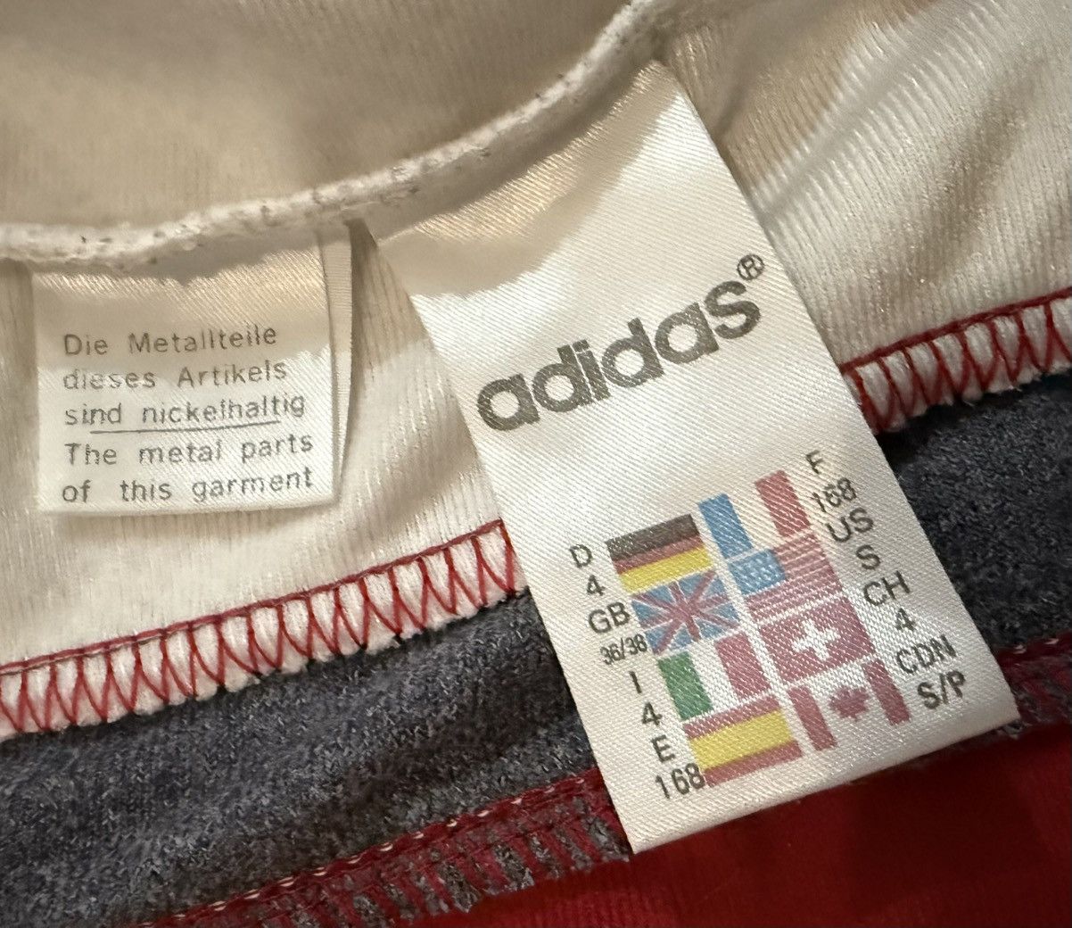 Adidas Vintage Adidas Tracksuit Top with Detachable Hoodie (Small) Size US S / EU 44-46 / 1 - 14 Thumbnail
