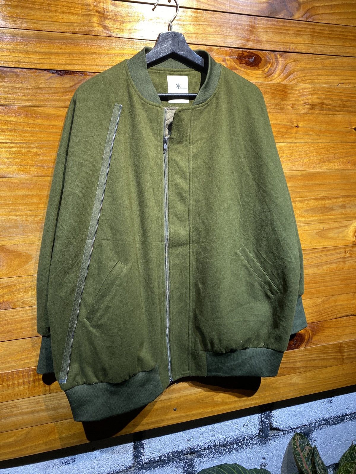 Japanese Brand Bittoko Olive Green Bomber Jacket Unisex Vintage Streetwear Size US L / EU 52-54 / 3 - 5 Thumbnail