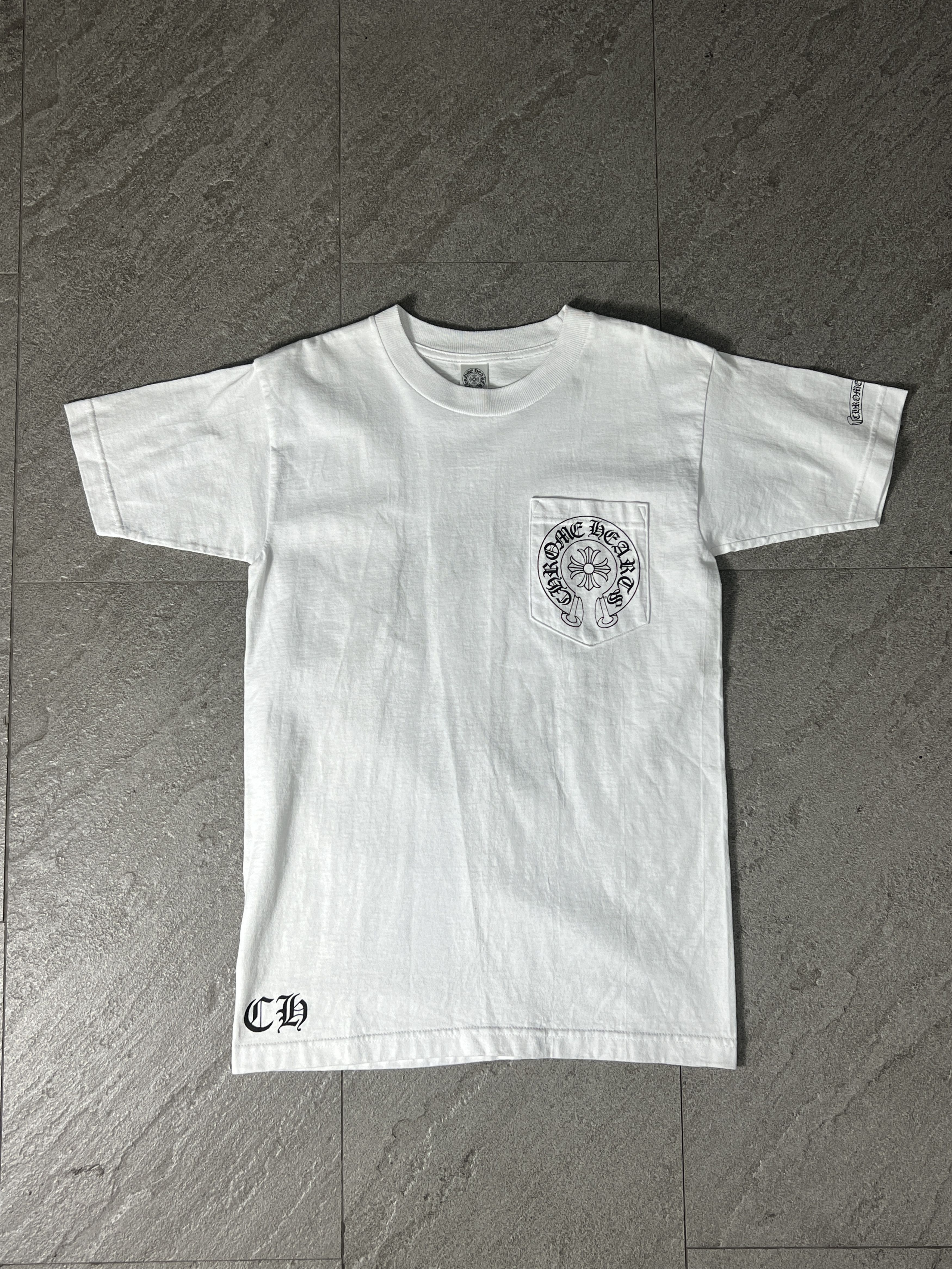 Chrome Hearts Chrome Hearts Cross Back Logo Tee White Small USA Size US S / EU 44-46 / 1 - 2 Thumbnail