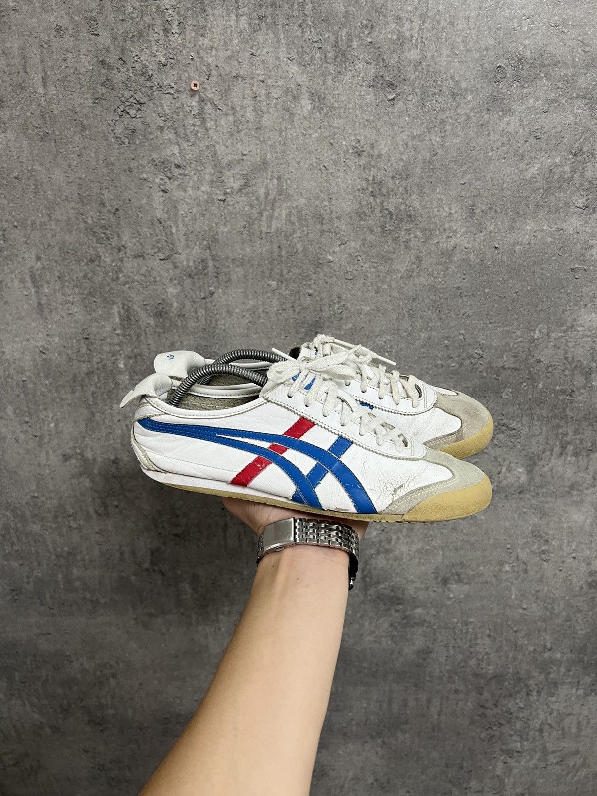 Asics Asics Onitsuka Tiger vintage sneakers Size US 8.5 / EU 41-42 - 1 Thumbnail