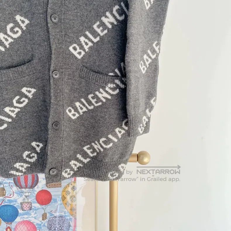 Balenciaga Balenciaga Striped Logo Cardigan Size US S / EU 44-46 / 1 - 4 Thumbnail