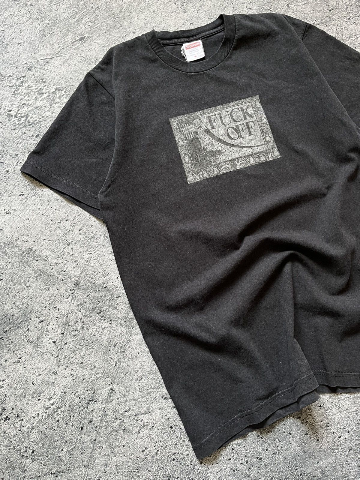 Supreme Supreme “Fuck Off” Tee Size US M / EU 48-50 / 2 - 5 Thumbnail