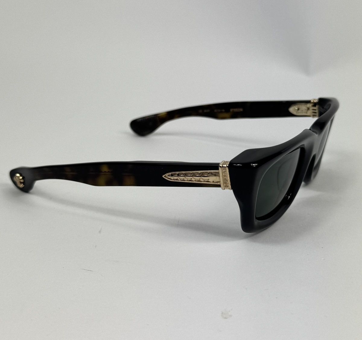 Chrome Hearts BLACK FRAME GOLD DETAILED STEEZIN SUNGLASSES Size ONE SIZE - 6 Thumbnail
