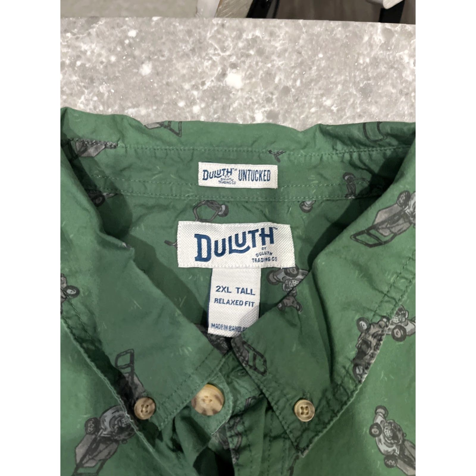 Duluth Trading Company Duluth Trading Untucked Shirt Mens 2Xl Tall Relaxed S/S Lawn Mower Print Cotton Size US XXL / EU 58 / 5 - 2 Thumbnail
