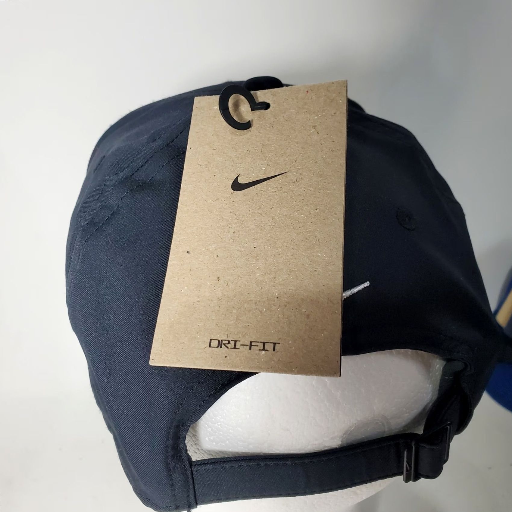 Nike Nike Club Cap Blue White Swoosh Hat Adult M/L Black Patch Strapback Size ONE SIZE - 6 Thumbnail