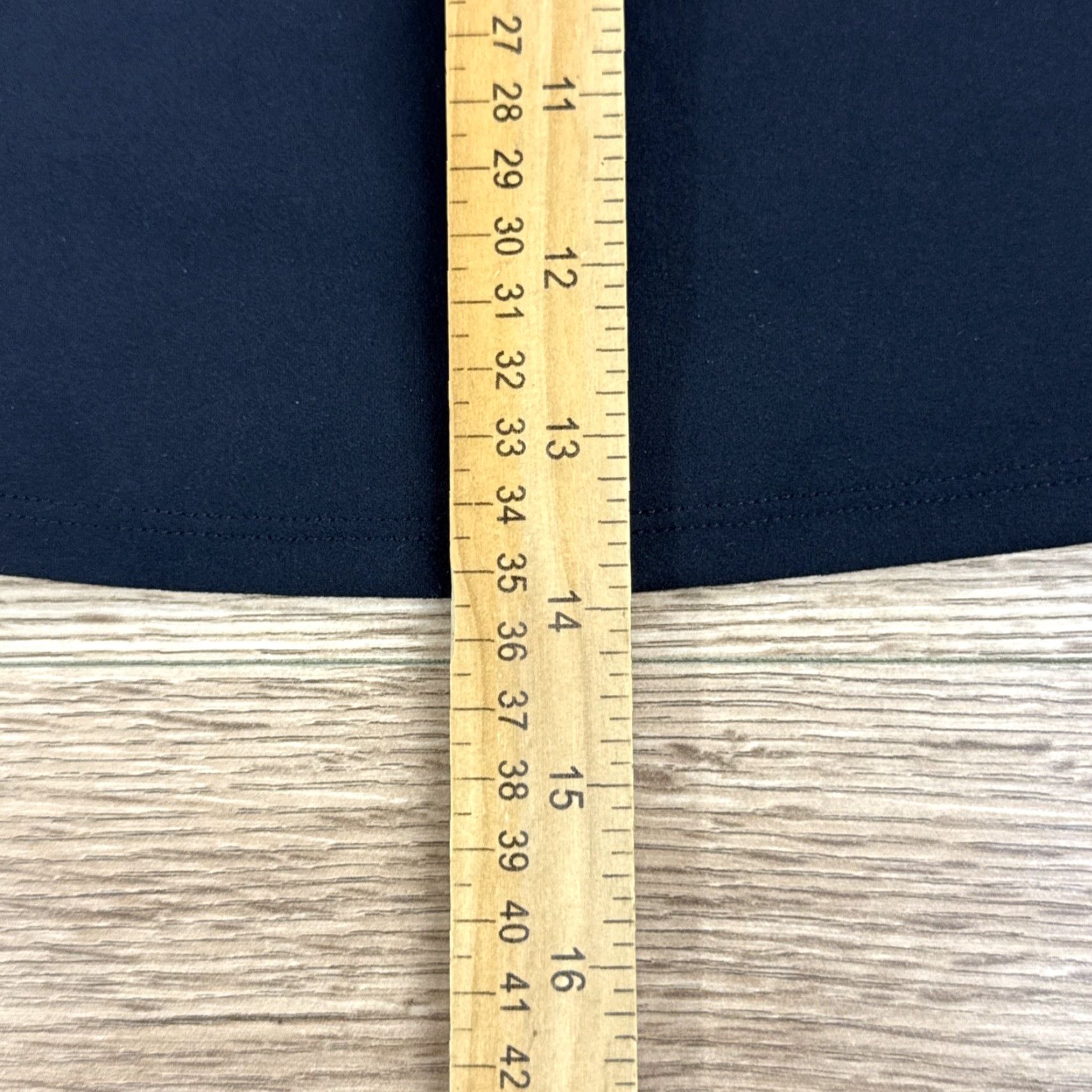 Vintage Cargo Skirt Women Small Black High Waisted Side Flap Pocket Mini Casual Womens Size 28" / US 6 / IT 42 - 6 Thumbnail