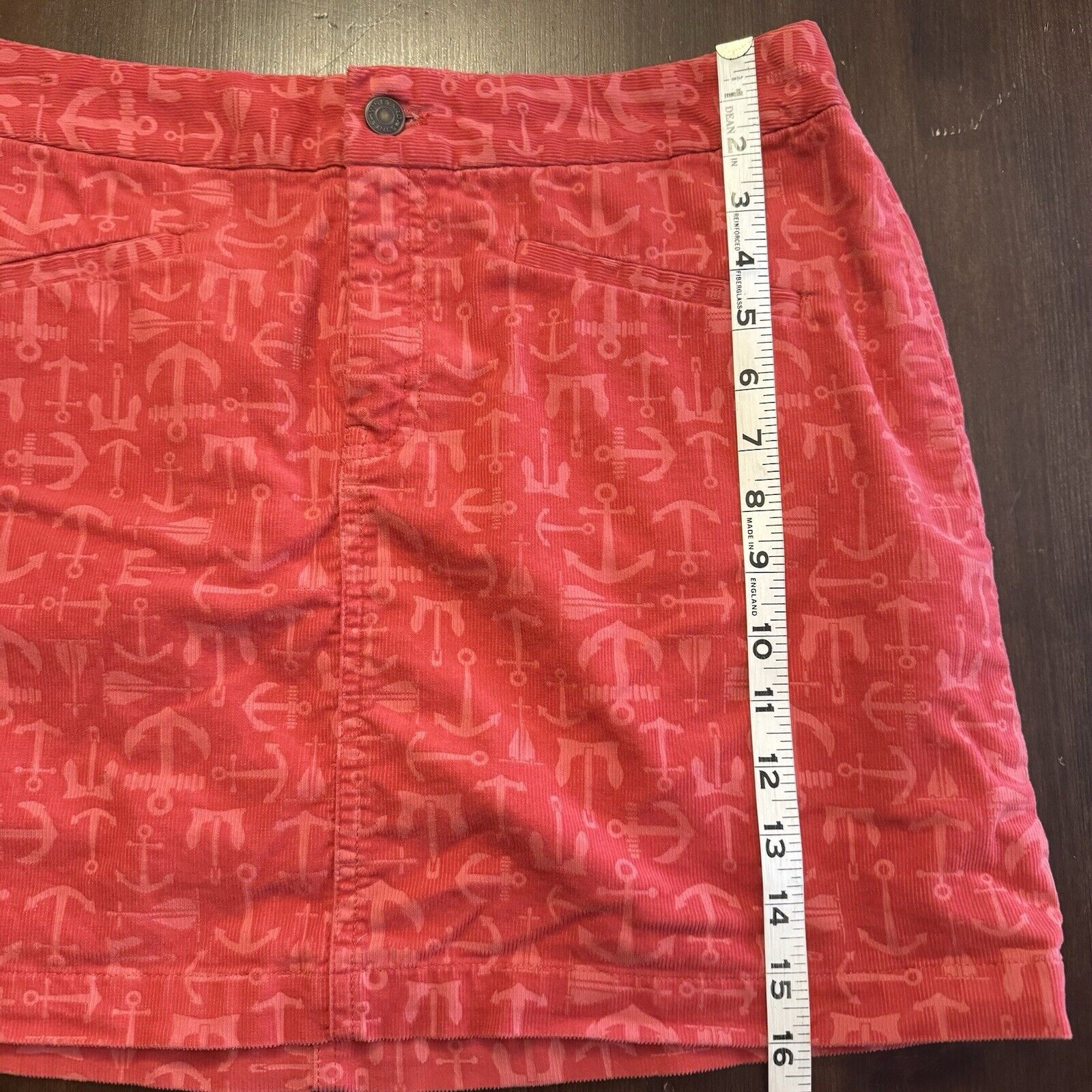 Vineyard Vines Vineyard Vines Shep Ian Skirt Sz 8 Corduroy Anchor Print Size 30" / US 8 / IT 44 - 8 Thumbnail