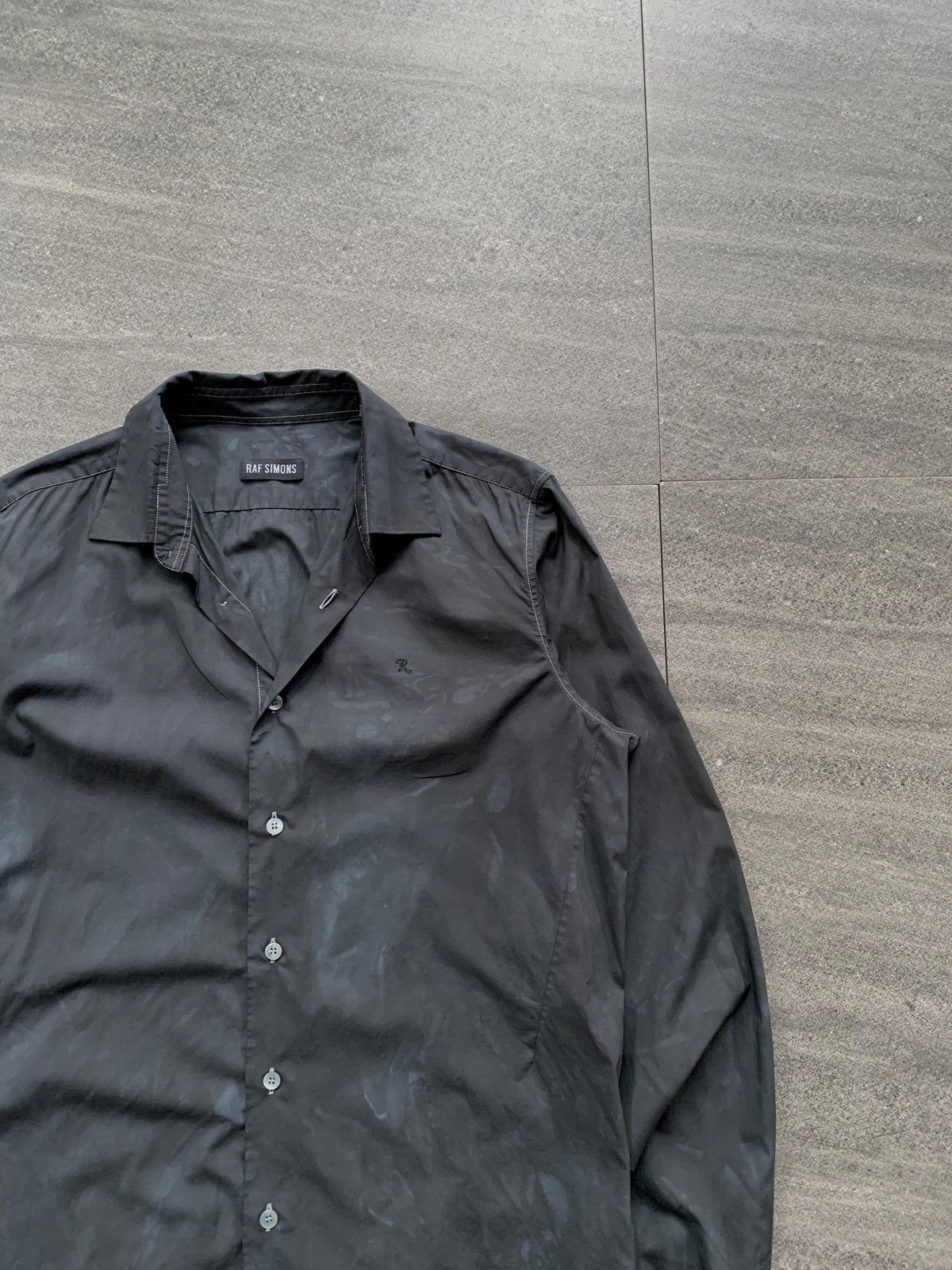 Raf Simons FREE TAX! R Logo Hand Dyed Shirt Size US S / EU 44-46 / 1 - 3 Thumbnail