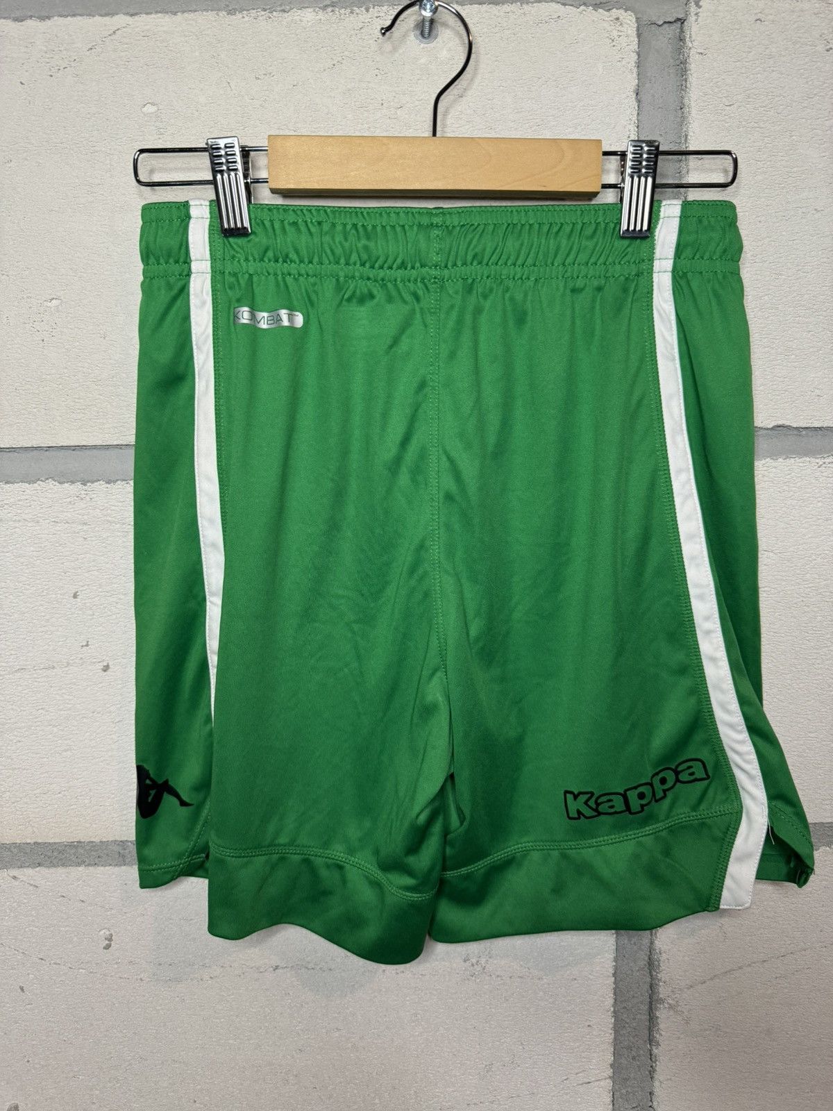 Kappa Real Betis Kappa shorts home 2018/2019 Size US 34 / EU 50 - 2 Thumbnail