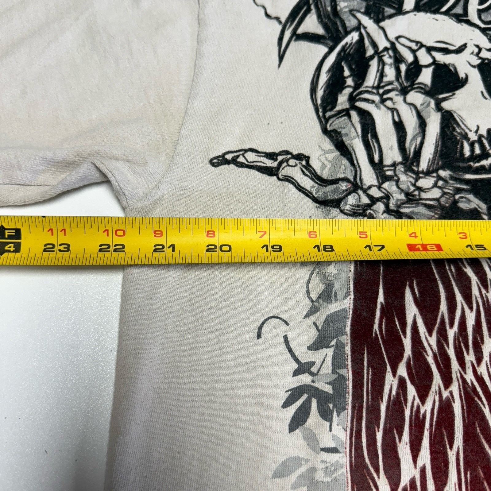 Vintage Vintage Y2K Grunge T Shirt Men’s L 21.5x26.5 All Over Print Size US L / EU 52-54 / 3 - 9 Thumbnail