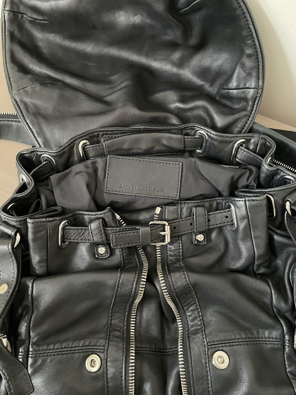 Alexander Wang Alexander Wang Marti convertiable backpack black leather Size ONE SIZE - 9 Thumbnail