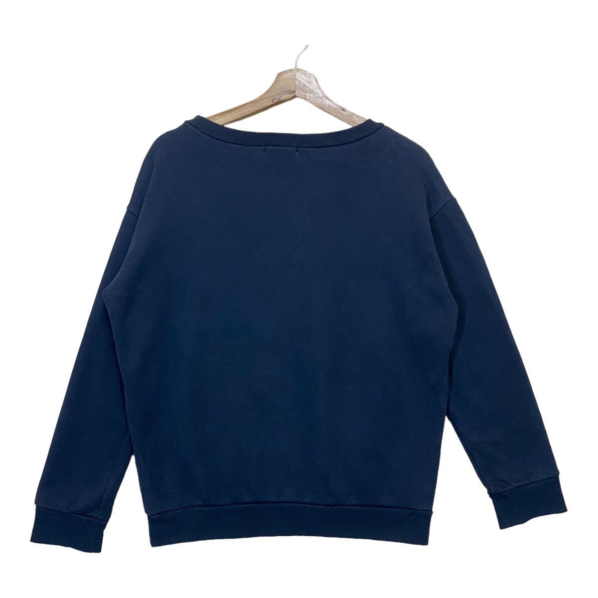 Disney × Japanese Brand × Mickey Mouse Mickey Mouse Big Logo Crewneck Sweatshirt Size US S / EU 44-46 / 1 - 8 Thumbnail