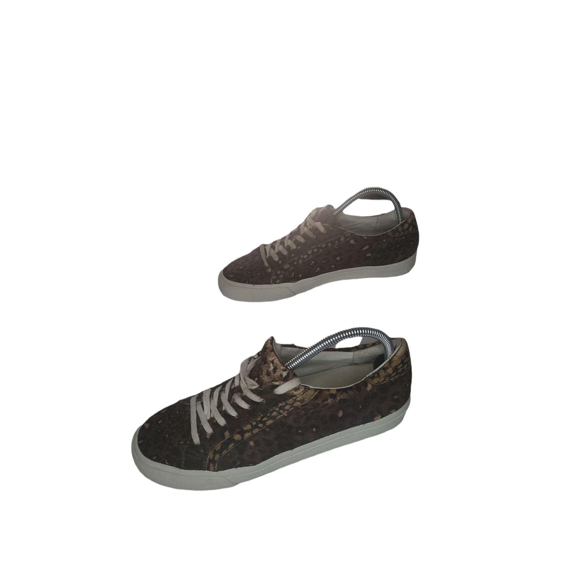 Madewell Madewell Sidewalk Sneakers Women Sz 9 Leopard Print Low Top Size US 9 / IT 39 - 2 Thumbnail