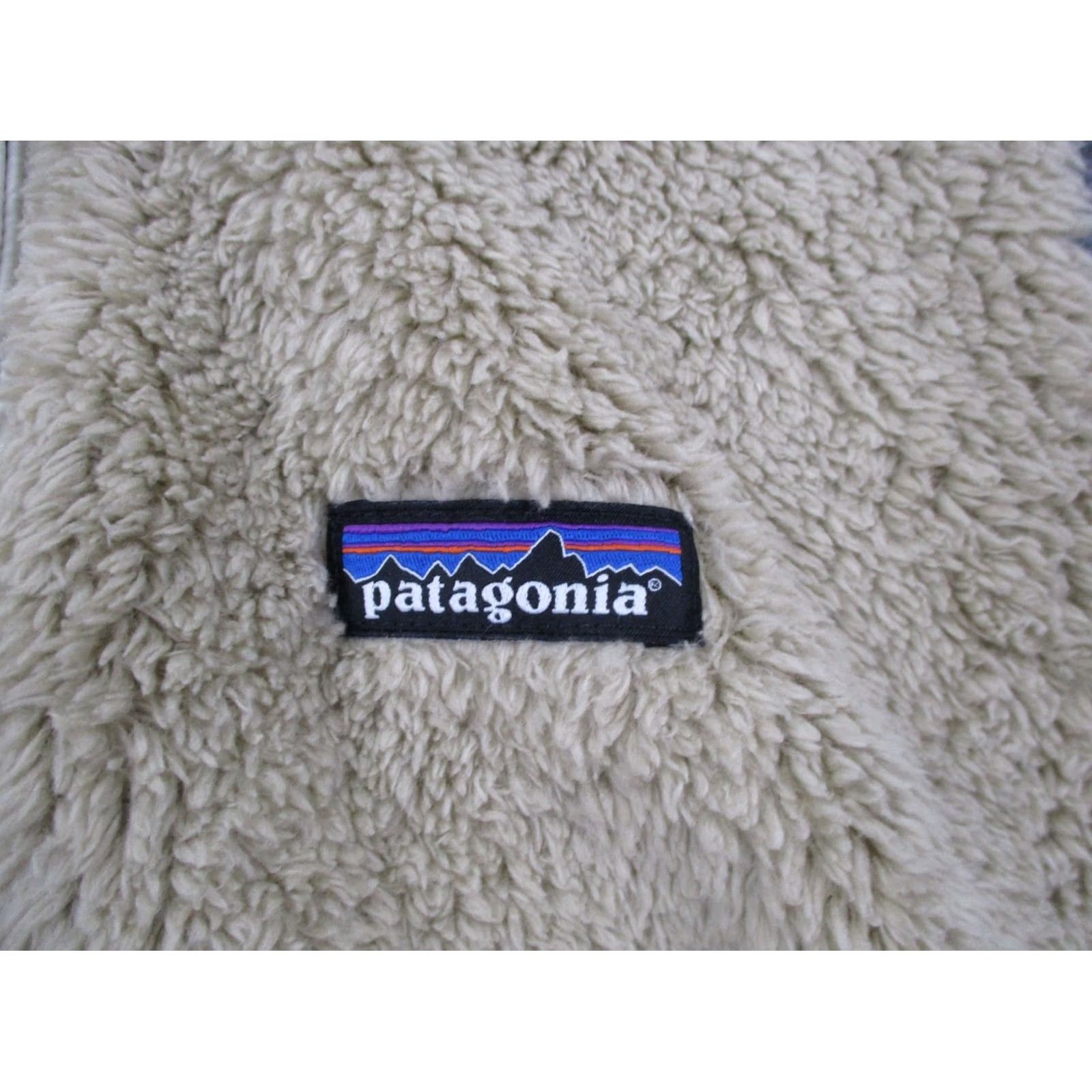 Patagonia Patagonia Vest Beige Fleece Fuzzy Outdoor Camping Womens L Size L / US 10 / IT 46 - 6 Thumbnail