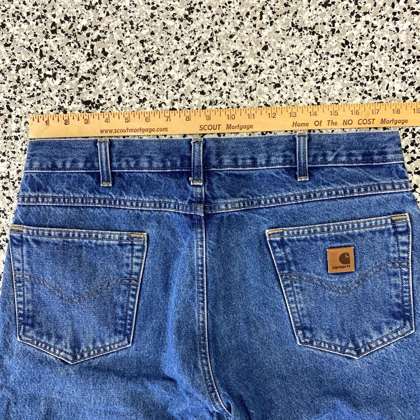 Carhartt VINTAGE Carhartt Jeans B17DST 2002 Blue Relaxed Fit 36x30.5 Mens Workwear Denim Straight Pockets Size US 36 / EU 52 - 4 Thumbnail