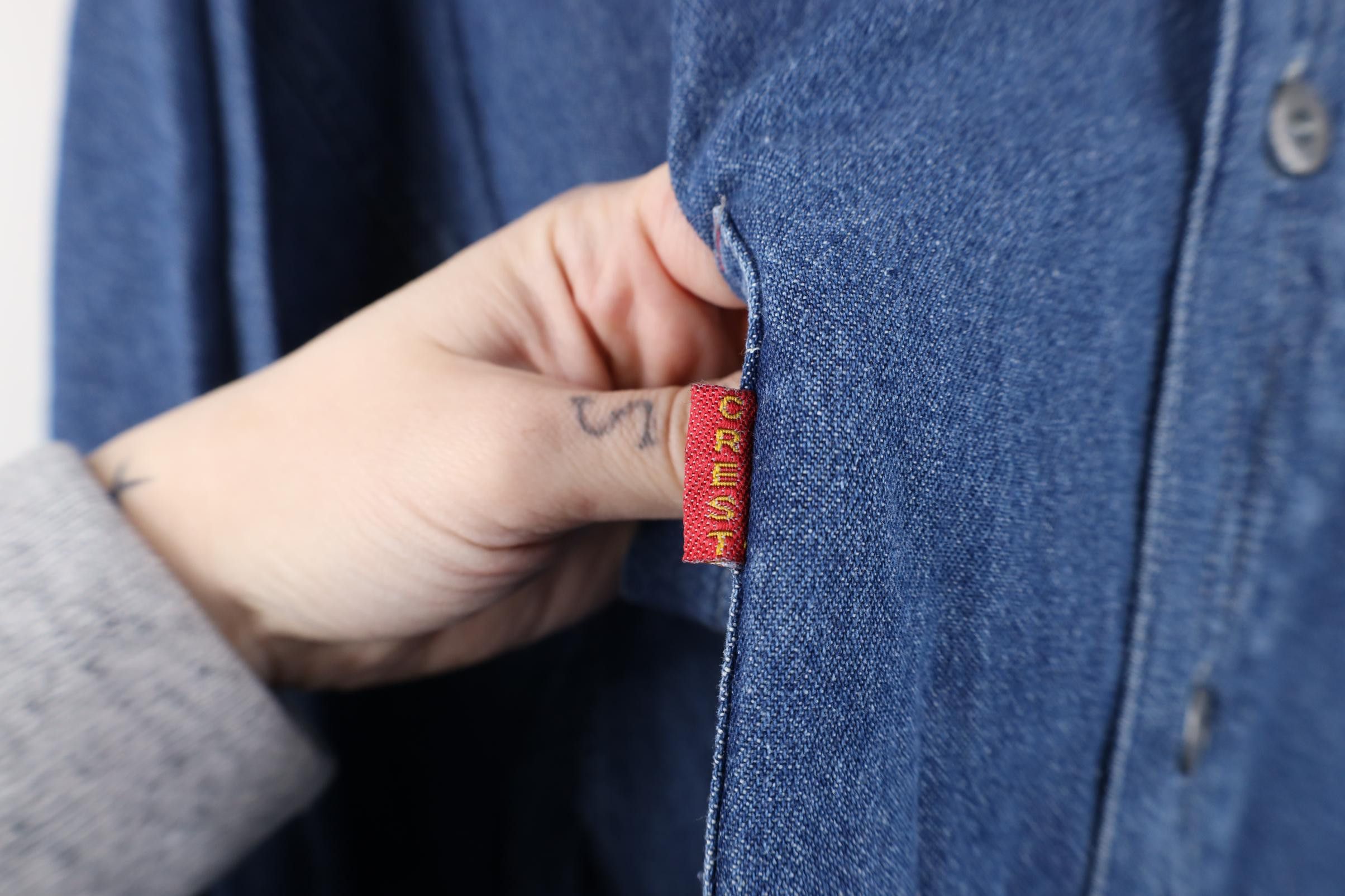 Vintage Vintage 90s Streetwear Big Pocket Denim Button Down Shirt Size US XL / EU 56 / 4 - 7 Thumbnail