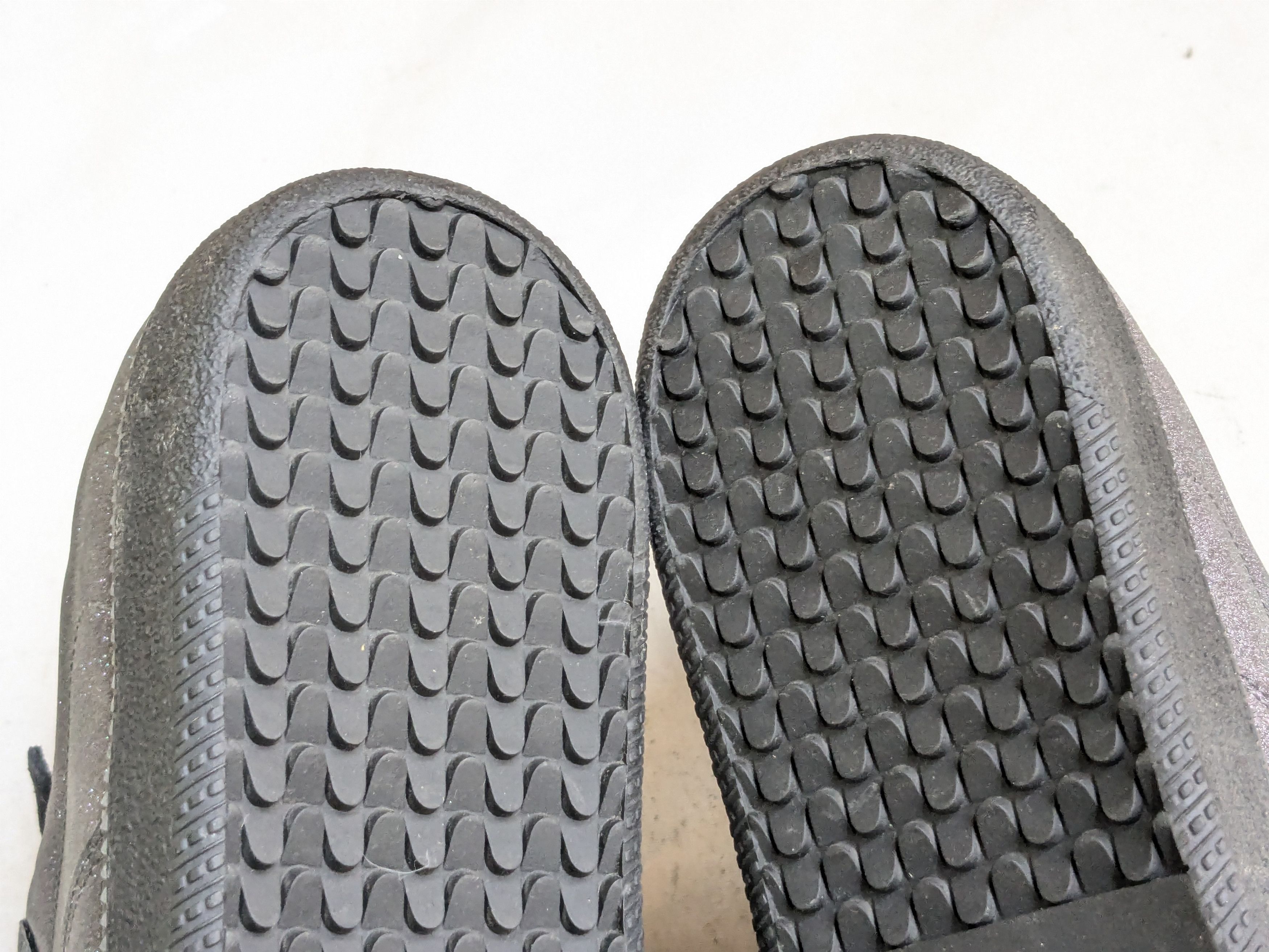 Maison Margiela Maison Margiela GAT Replica Glitter Black 12 45 Low Tops Size US 12 / EU 45 - 17 Thumbnail