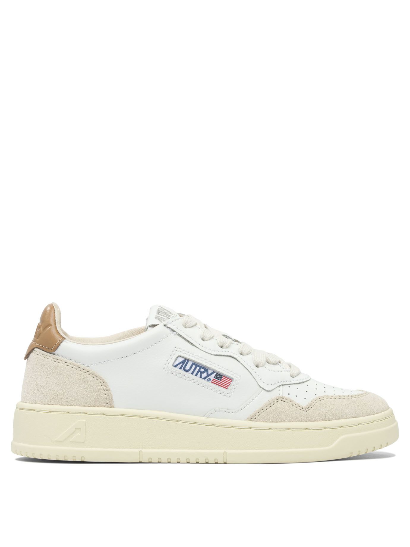AUTRY Autry Medalist Low Sneakers IT 37 Women - USA Duties Paid Size US 7 / IT 37 - 1 Thumbnail