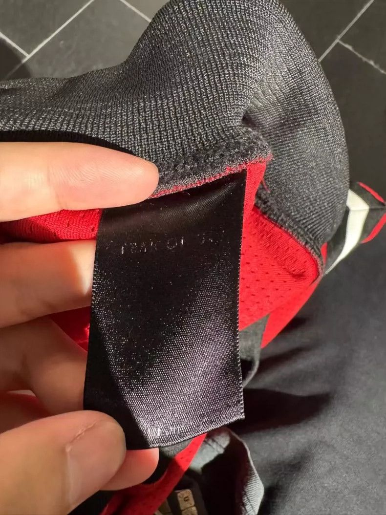 Fear of God Fear of God size s Red Mesh Shorts 2504-Nextarrow Size US 28 / EU 44 - 5 Thumbnail