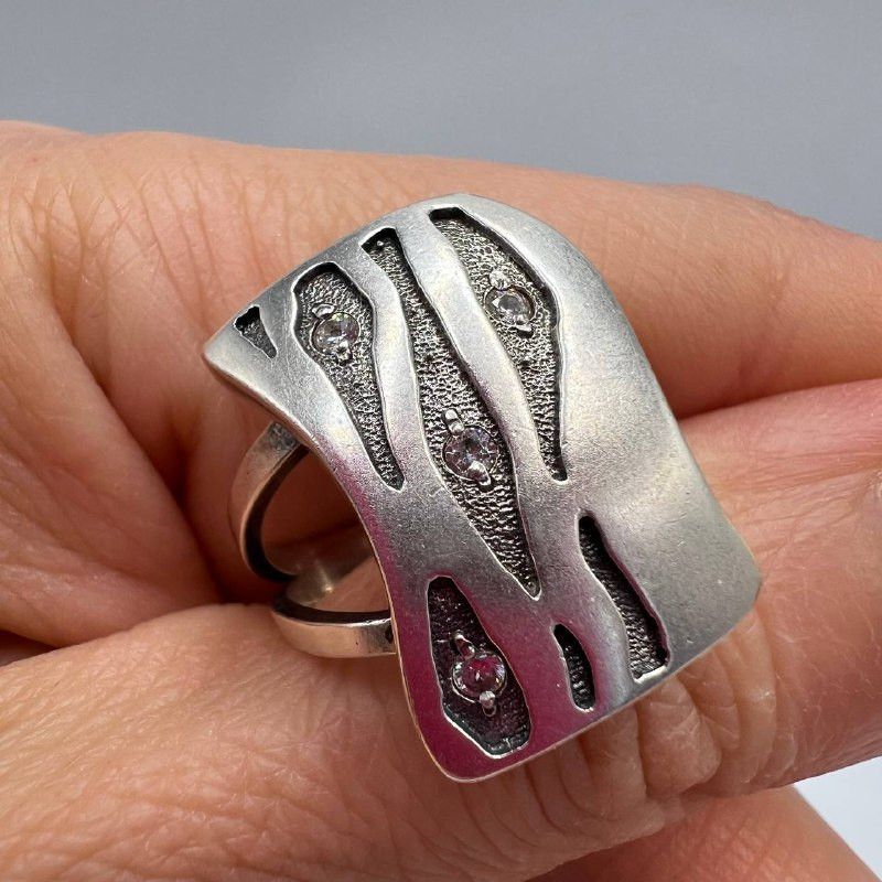 Vintage Vintage Sterling Silver 925 Women's Ring Modernist Size 9 Size ONE SIZE - 1 Thumbnail
