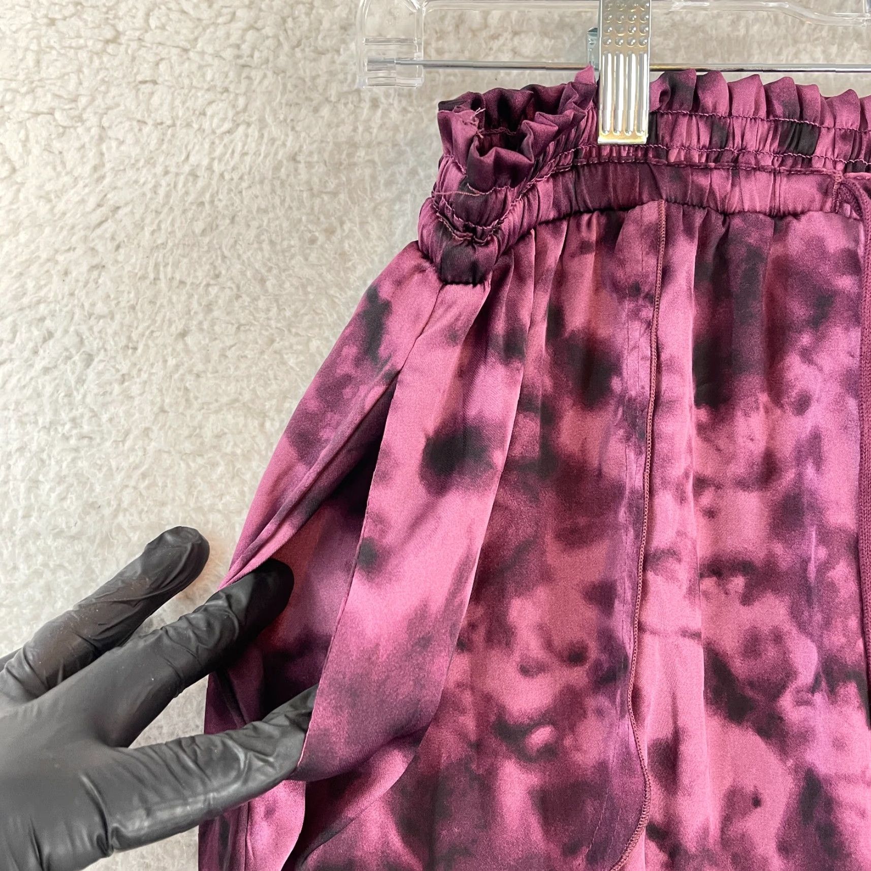 Vintage Out from Under Purple Satin Hansel Tie-Dye Jogger Pants Womens Small Pull On Size 28" / US 6 / IT 42 - 4 Thumbnail