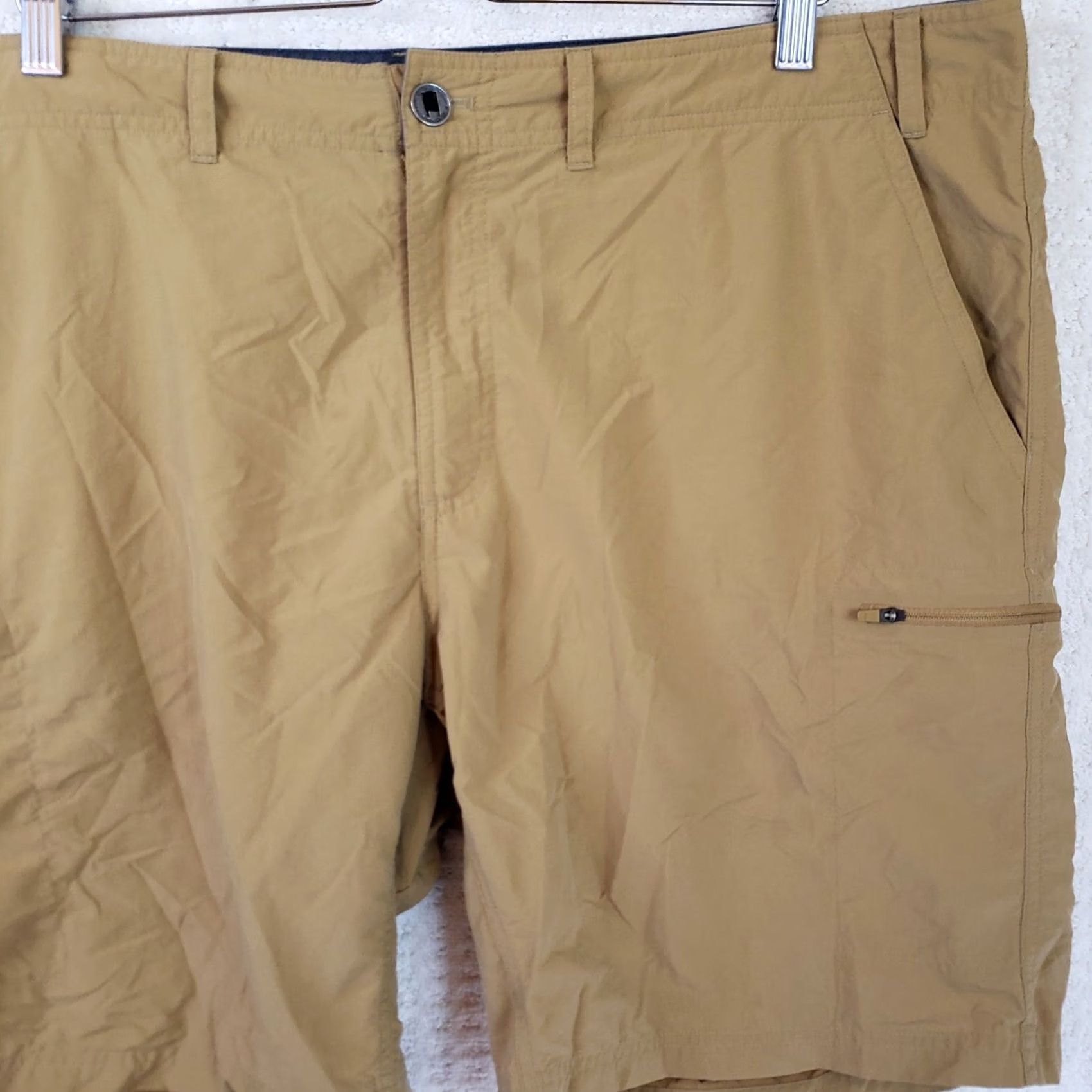 ExOfficio ExOfficio Shorts Mens 42x9 Camel Cargo Pocket Outdoor Camp Hike Nylon Cotton? Size US 42 / EU 58 - 4 Thumbnail