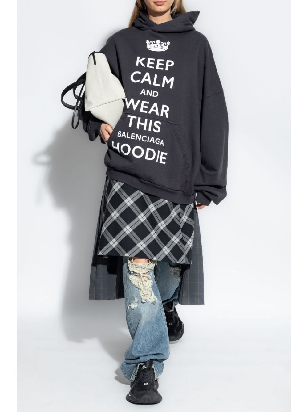 Balenciaga o1w1db11125 Keep Calm Hoodie Large Fit in Black Size S / US 4 / IT 40 - 2 Thumbnail
