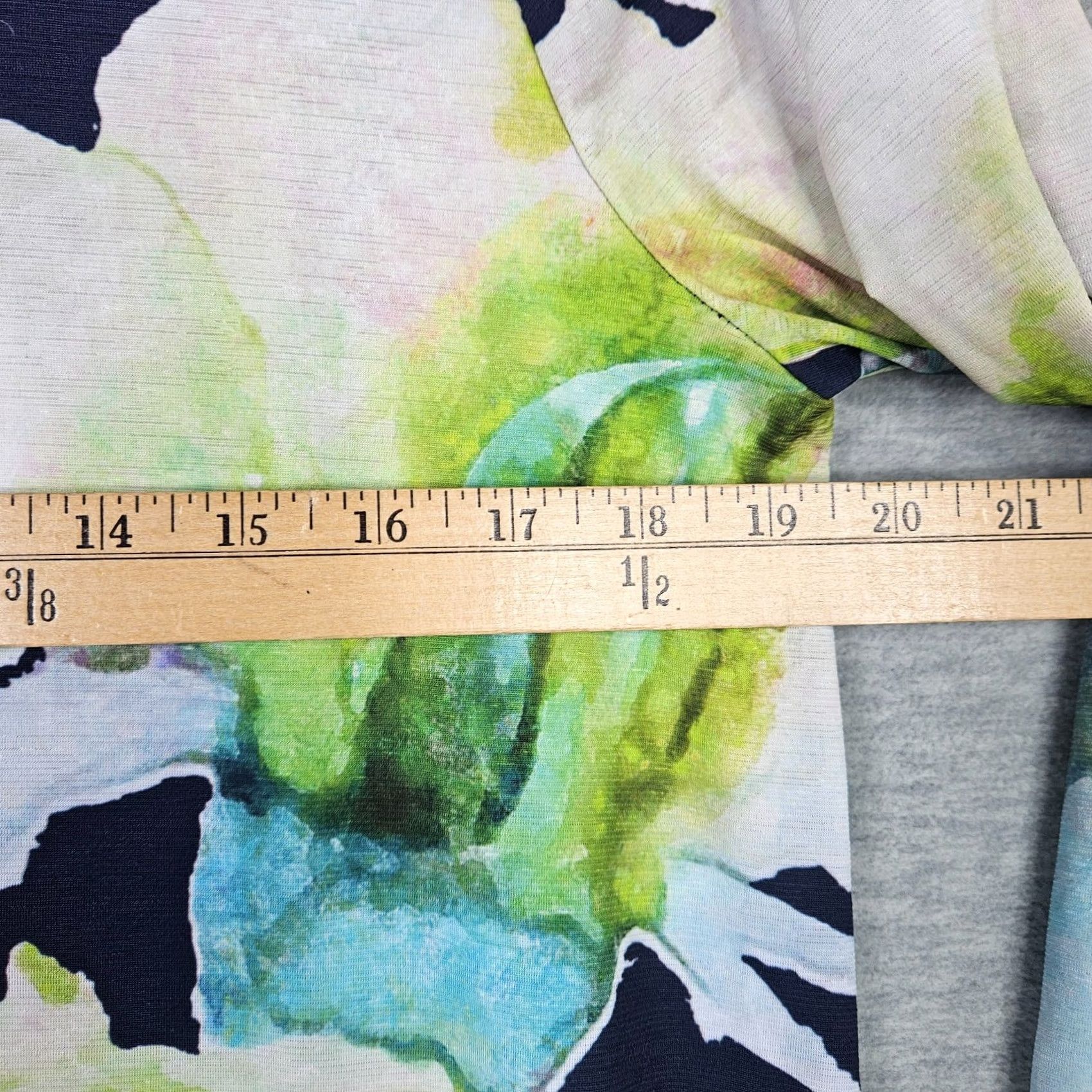 Soft Surroundings Soft Surroundings Tunic Top Size M Floral Printed Long Sleeve Round neck T-Shirt Size M / US 6-8 / IT 42-44 - 2 Thumbnail