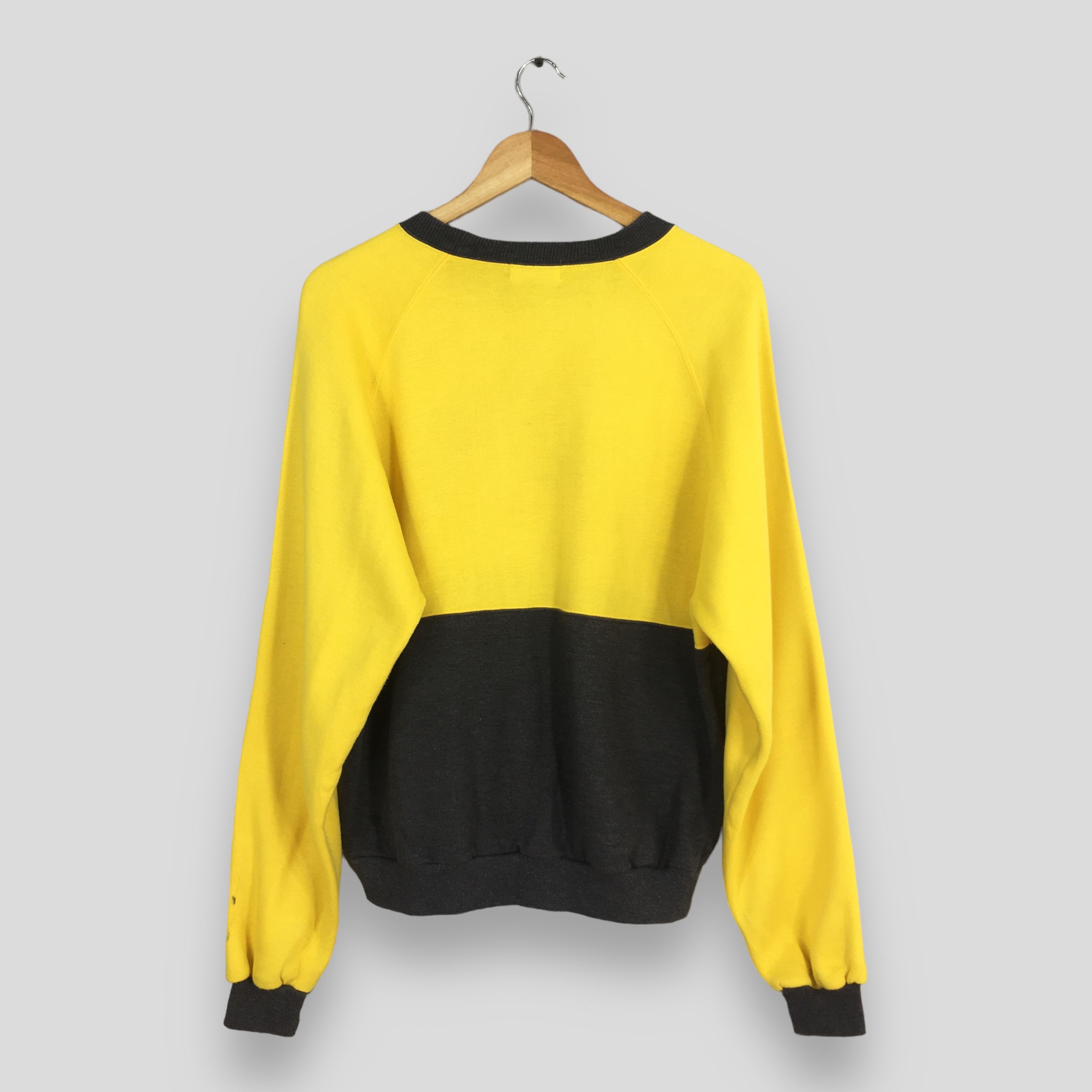 Benetton × Formula 1 Vintage Benetton Formula 1 Yellow Sweatshirt Medium Size US M / EU 48-50 / 2 - 7 Thumbnail