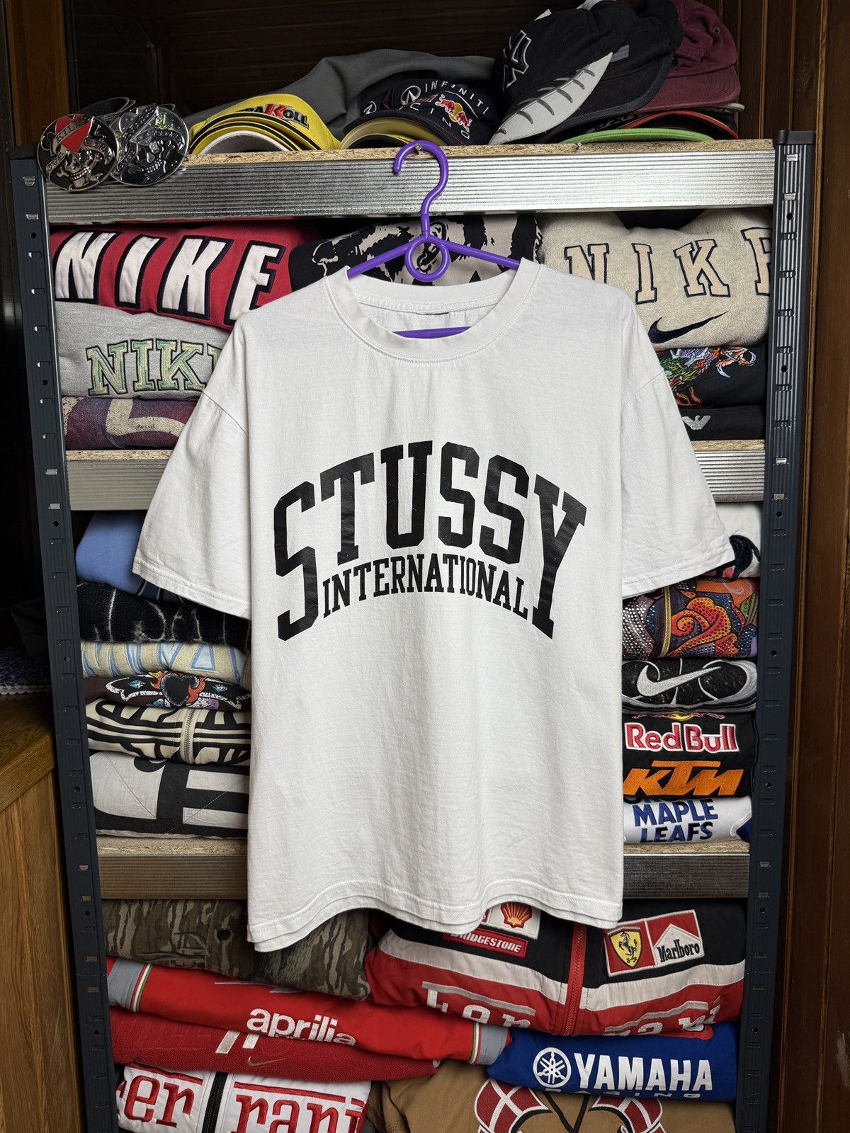 Stussy × Vintage Stüssy Tee Big Logo Center Vintage Streetwear Y2K Size XL / US 12-14 / IT 48-50 - 1 Thumbnail