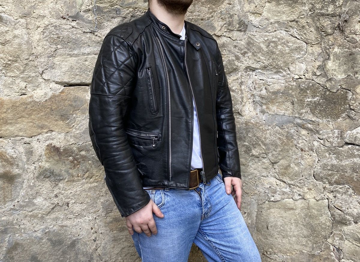 Vintage Vintage 80s Rivetts London Leather Biker Jacket Cafe Racer Size US L / EU 52-54 / 3 - 2 Thumbnail