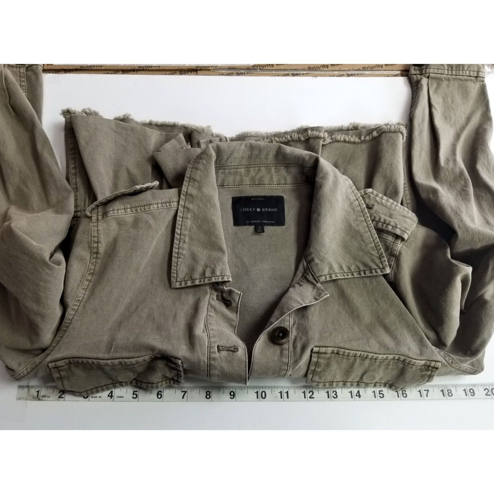 Lucky Brand Lucky Brand Women's Button-Up Jacket Lightweight Western Long Sleeve Khaki Small Beige Cotton Casual Basic Jacket Mens?? Size S / US 4 / IT 40 - 3 Thumbnail