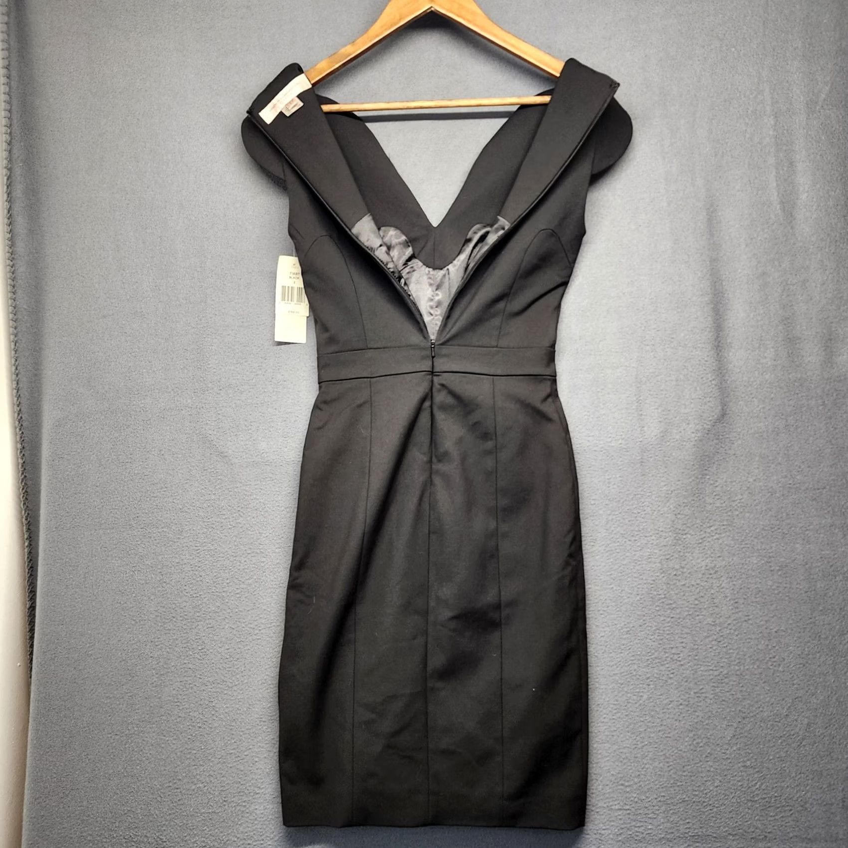 French Connection French Connection Dress Womens 2 Black Classic Sheath Cap Sleeve Workwear NWT Size XS / US 0-2 / IT 36-38 - 3 Thumbnail
