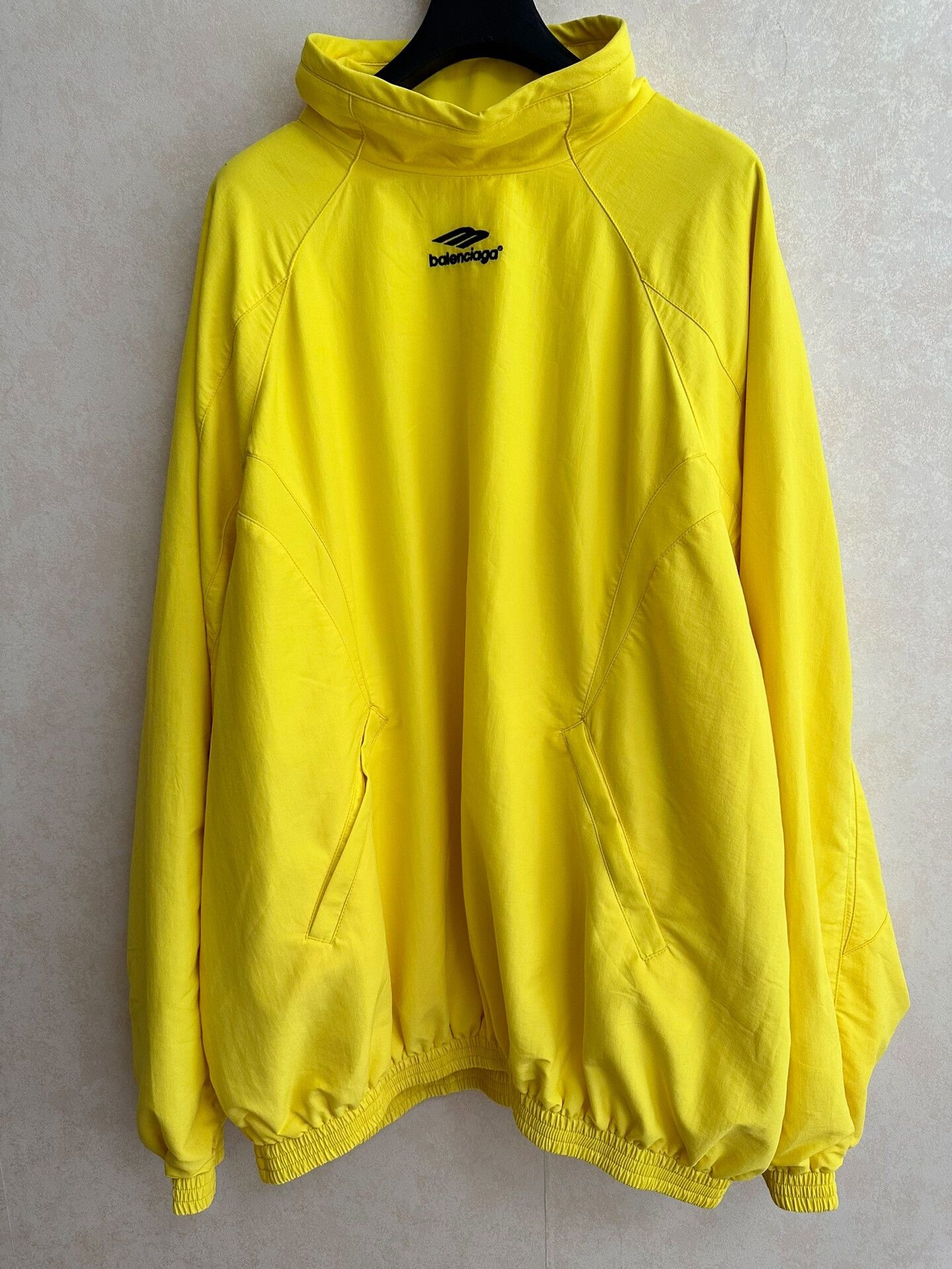Balenciaga Balenciaga Show 3B Yellow Pullover Jacket Size US L / EU 52-54 / 3 - 1 Thumbnail