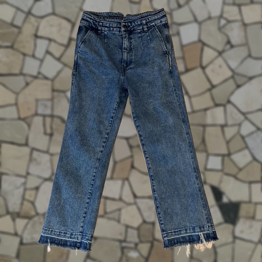 Faherty Faherty Pleated High Rise Paperbag Waist Denim Blue Jean Women’s 28 Size 28" / US 6 / IT 42 - 1 Thumbnail