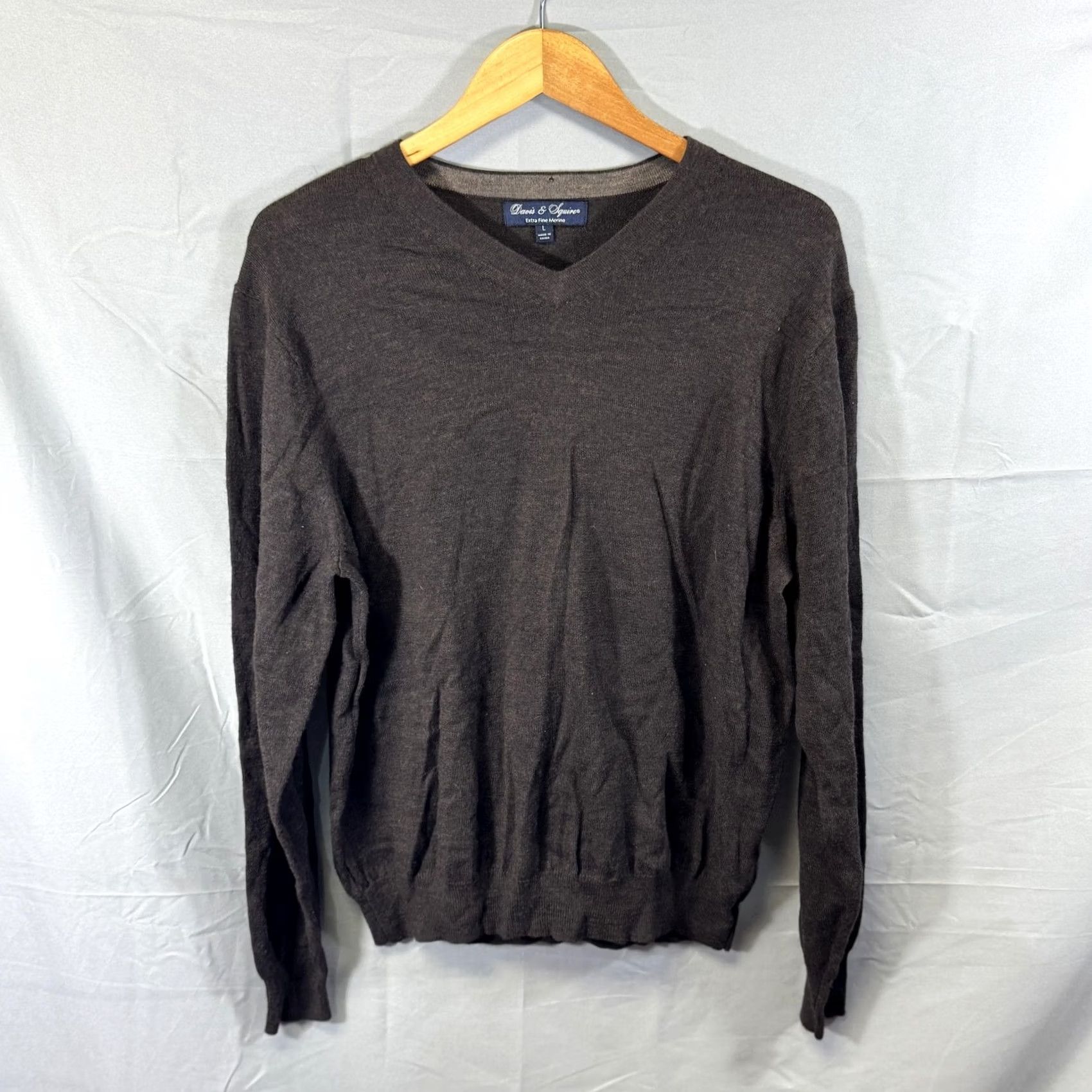 Vintage Davis & Squire Sweater Mens Large Brown V-Neck Pullover 100% Merino Wool Knit Size US L / EU 52-54 / 3 - 2 Thumbnail