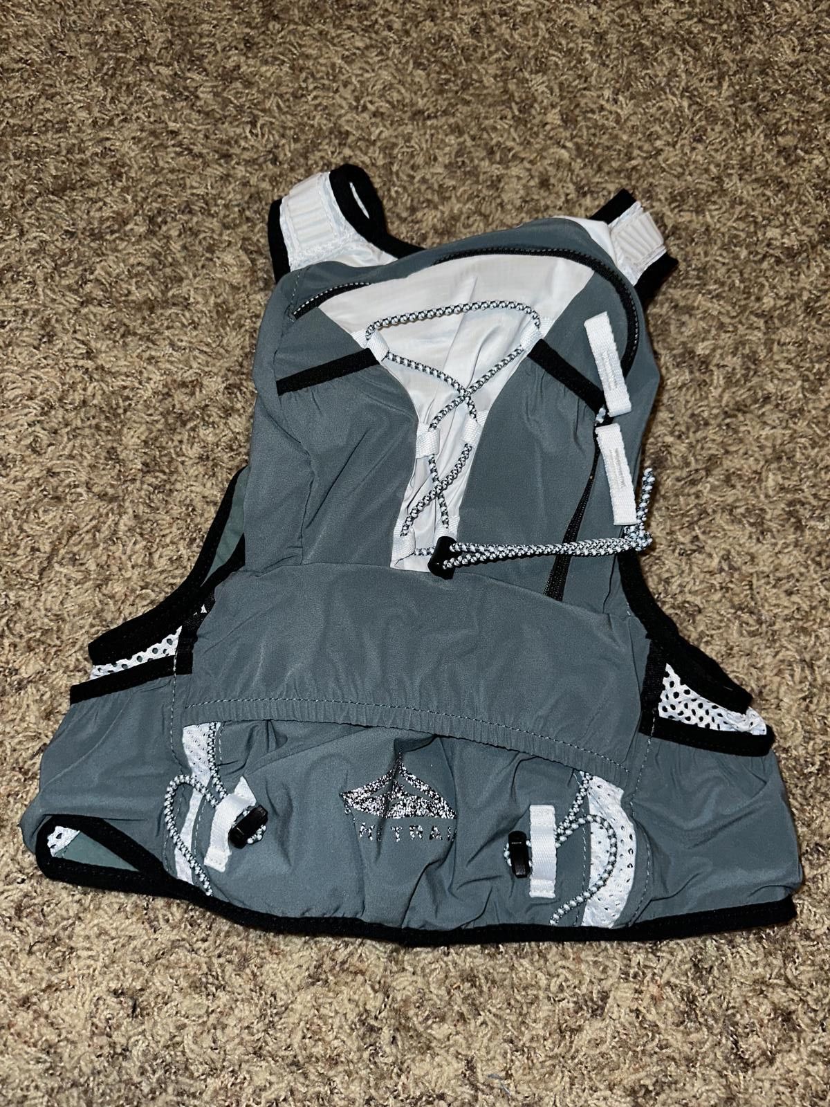 Nike Nike Trail Kiger 4.0 Vest Running Hasta/Black/Pure Platinum/Silver Size XS / US 0-2 / IT 36-38 - 9 Thumbnail
