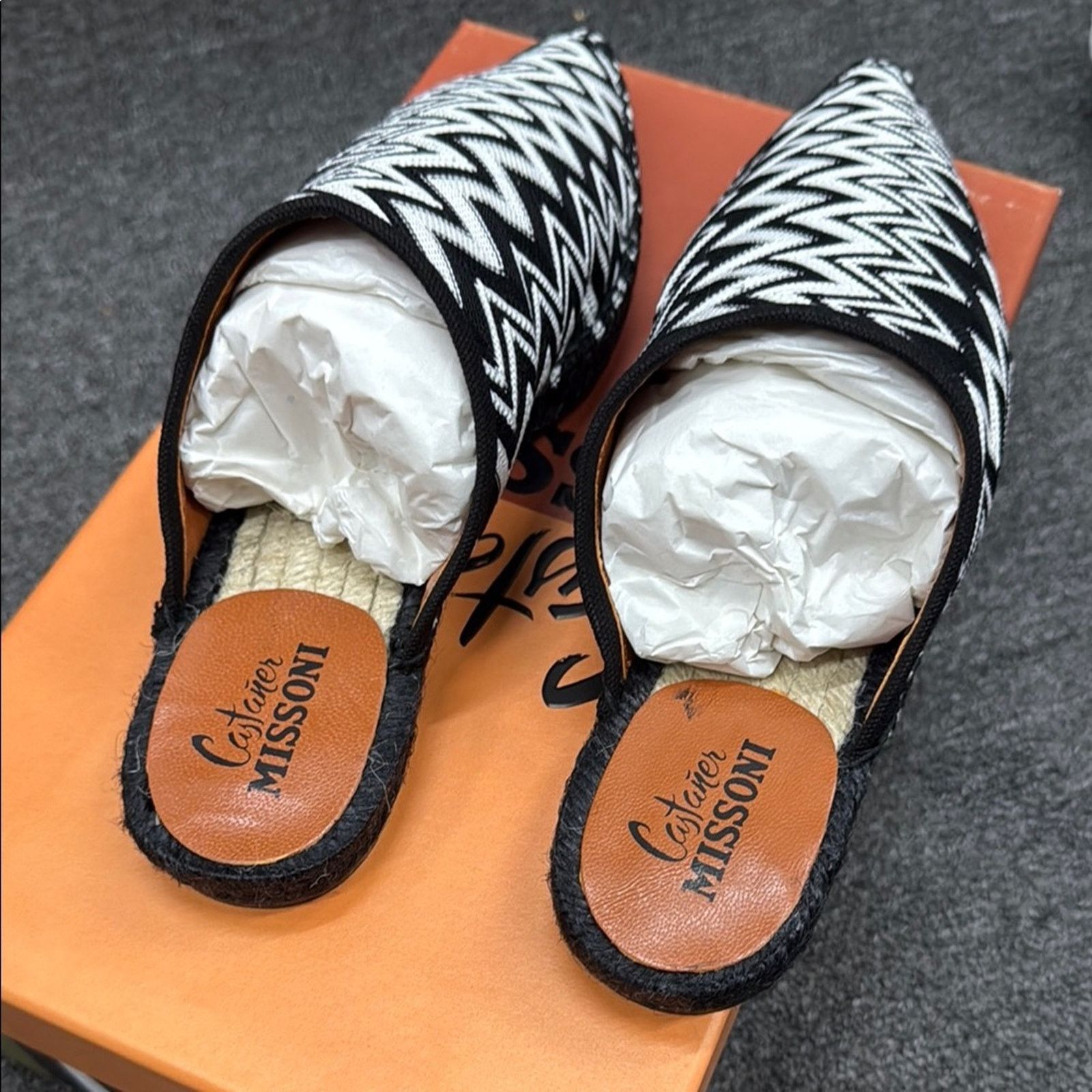 Missoni NWT Missoni Black White Zigzag espadrilles loafers 37 US 7 Size US 7 / IT 37 - 3 Thumbnail